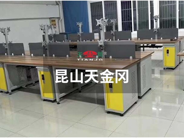 運輸途中損壞的工具柜算哪門子垃圾？