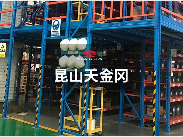 天金岡告訴你重型貨架報價-倉儲的路上怎么能少了它！